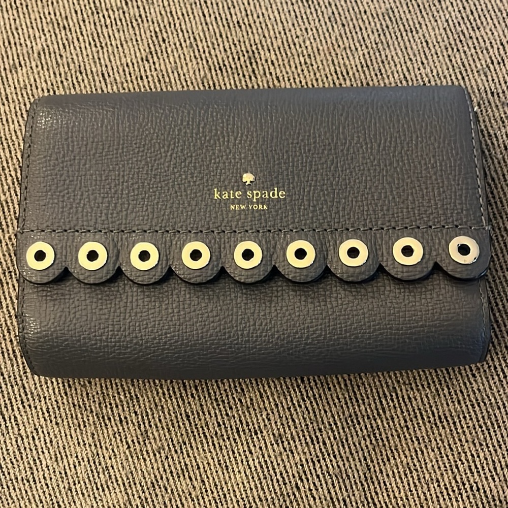 KATE SPADE, Paloma Road Connie Clutch or Crossbody with chain.  NWOT